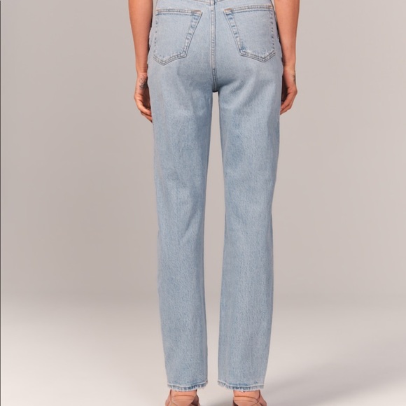 Abercrombie & Fitch High Rise Dad Jeans - Picture 5 of 14